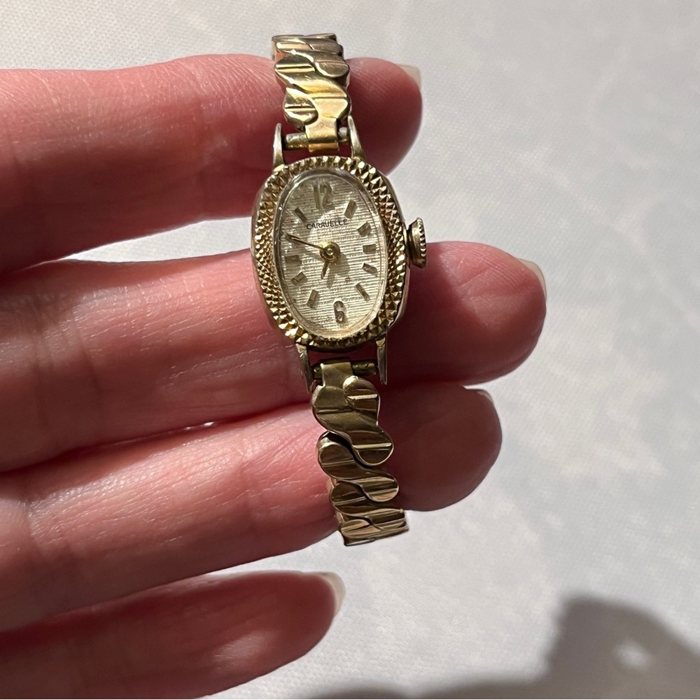 Caravelle N. 4 watch children’s girls size